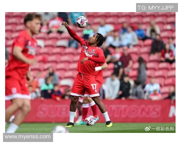 利兹联与米德尔斯堡激战正酣谁能在英冠赛场笑到最后