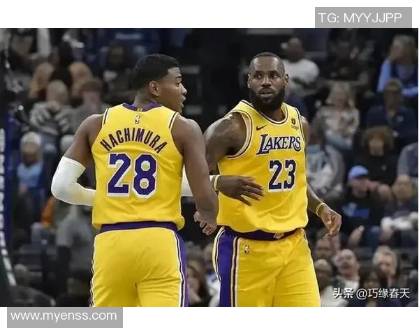 勇士与湖人激战一月二十二日NBA巅峰对决引发球迷热议
